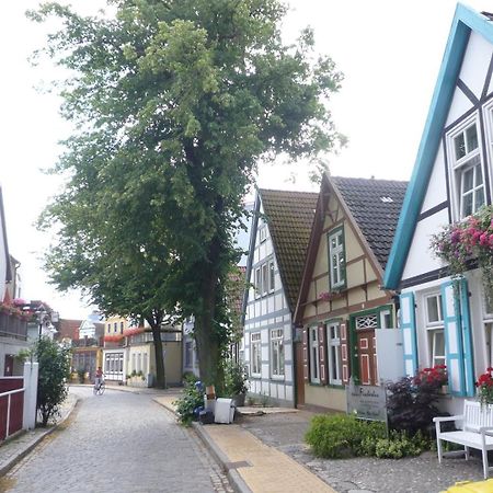 Kuschelecke, 100M Zum Alten Strom 罗斯托克 外观 照片